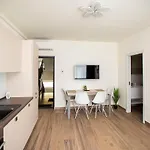 Διαμέρισμα Covaciu 4*