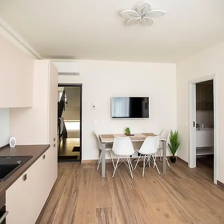 Apartment Covaciu *