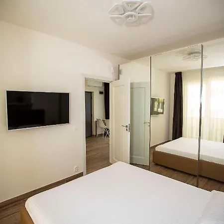 Covaciu 4*